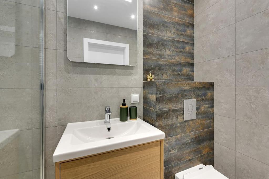 Apartament W Gdyni - Plac Unii By Grand Apartments غدينيا المظهر الخارجي الصورة